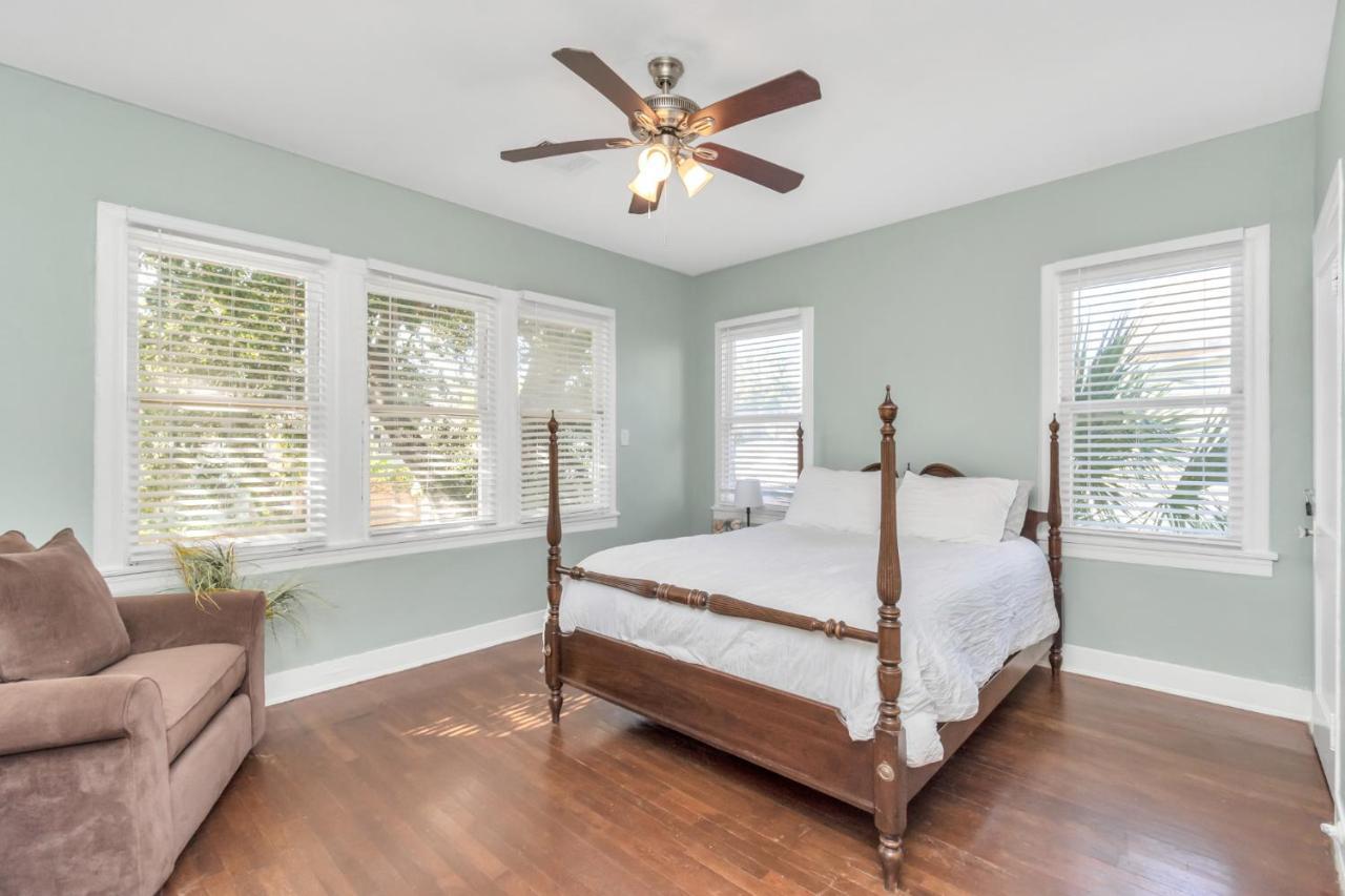 2 Kitchens,2 Living Rooms,4 Bedrooms-Close To All! Galveston Luaran gambar